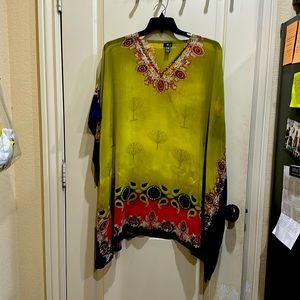 Uniti Kaftan beautiful vibrant colors